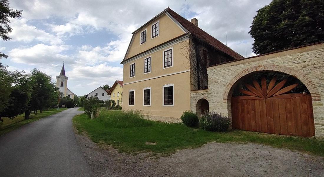 Podzimní prodloužený víkend v Lozicích